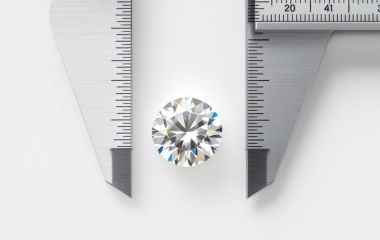 A Comprehensive Diamond Carat Size Chart: Find Your Perfect Diamond