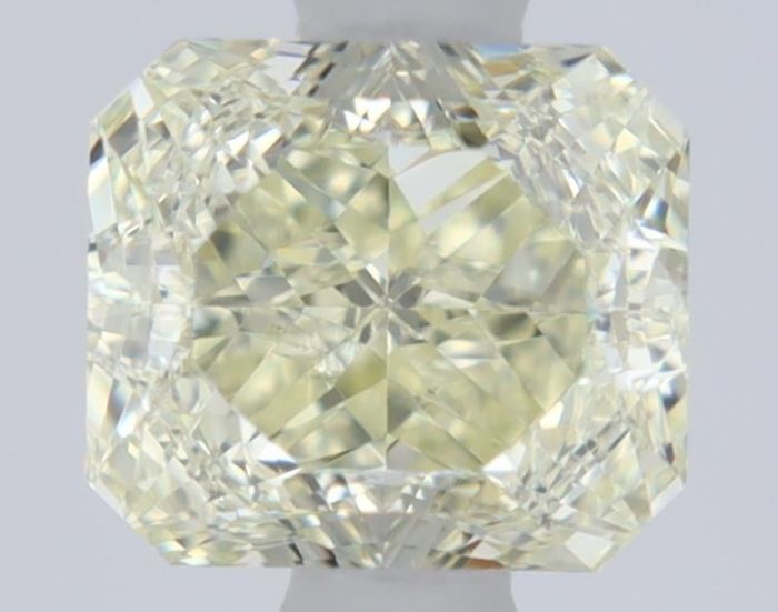 7471088860 - 1 carat  natural diamond