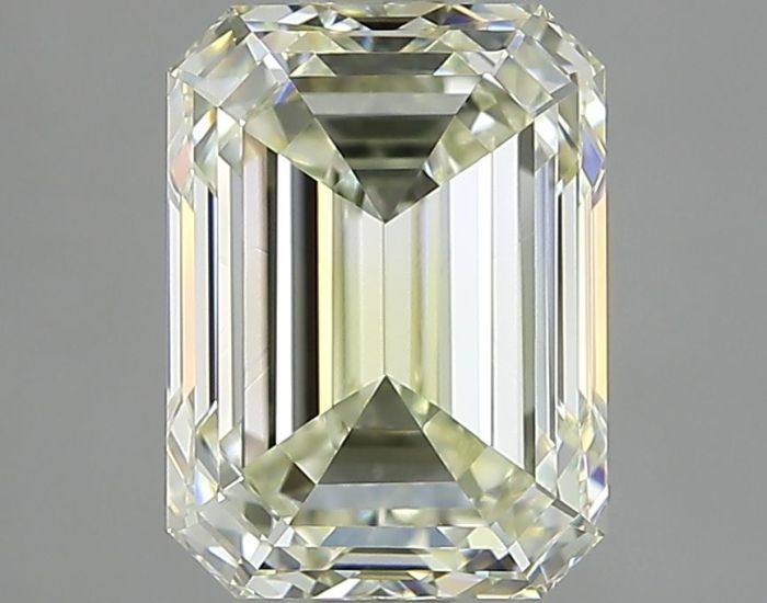 651485714 - 2 carat  natural diamond