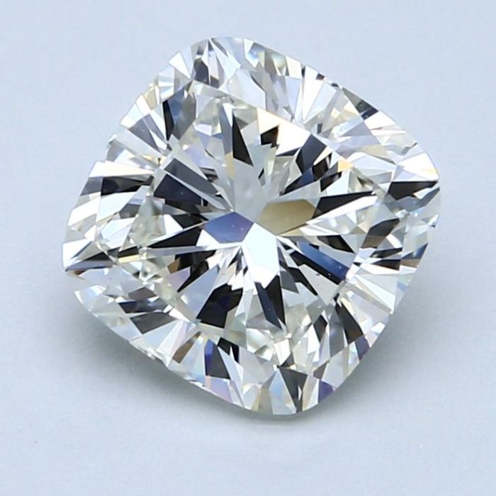 2466855985 - 3 carat  natural diamond