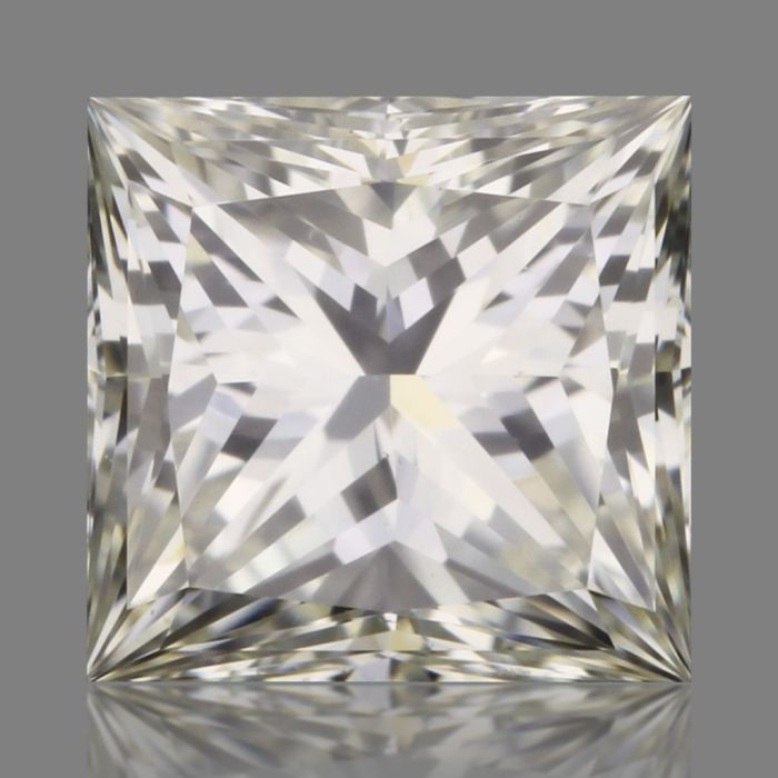 7338167387 - 0.5 carat  natural diamond