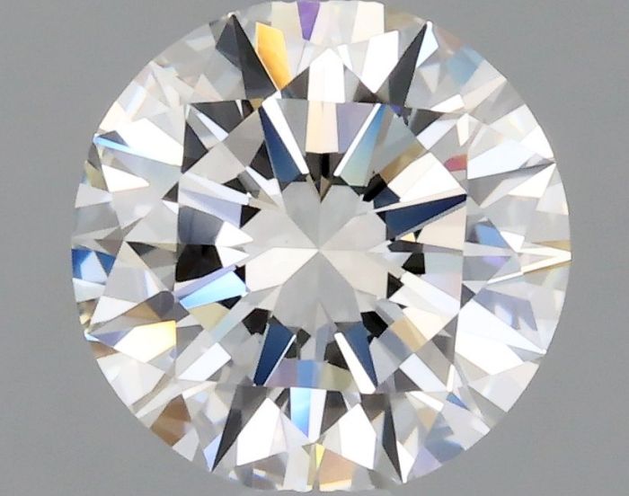 2514014979 - 1 carat  natural diamond