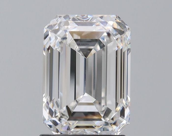 1498201652 - 2 carat  natural diamond