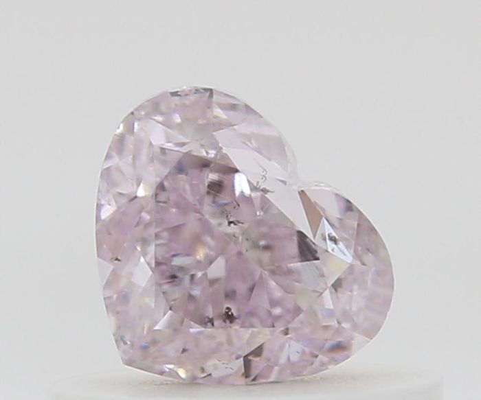 6472540629 - 0.5 carat  natural diamond