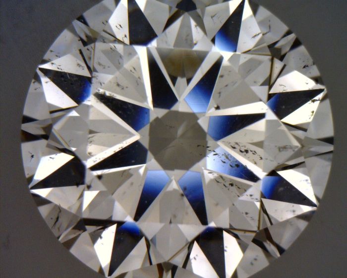 2203719232 - 5 carat  natural diamond