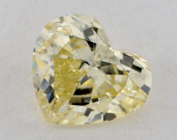 2171198383 - 1 carat  natural diamond