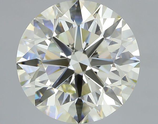 674529930 - 9 carat  natural diamond