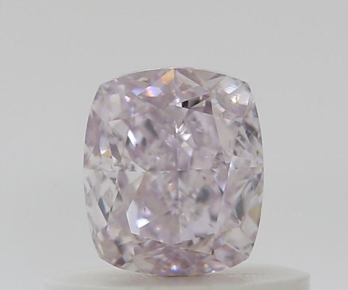 2476540700 - 0.5 carat  natural diamond