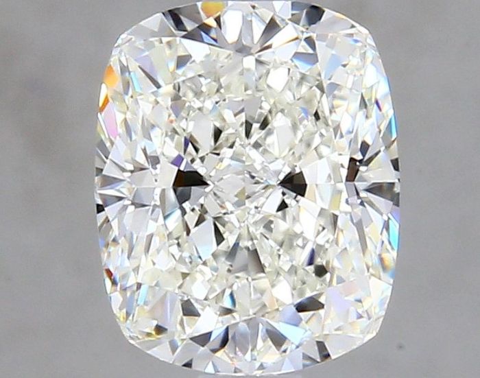 7503220884 - 1.5 carat  natural diamond