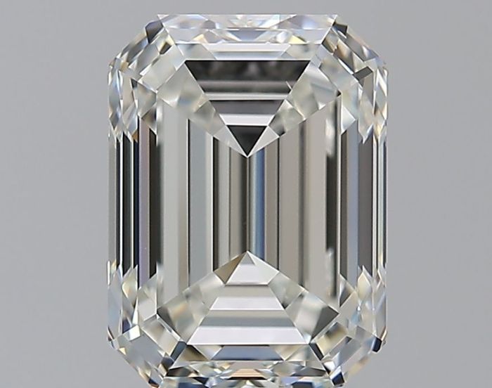 6224849509 - 4 carat  natural diamond