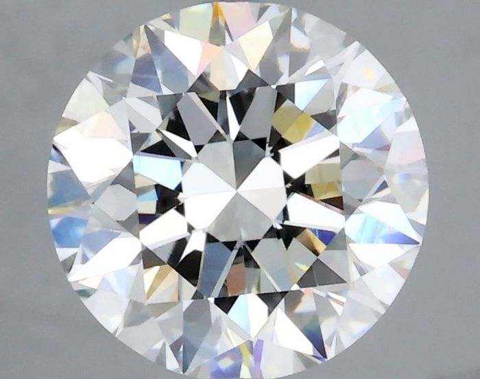 6505848333 - 3 carat  natural diamond
