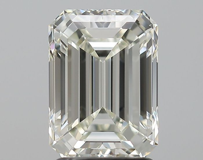 607314985 - 2 carat  natural diamond
