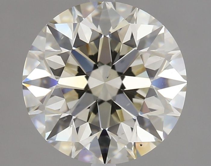 651482375 - 3 carat  natural diamond