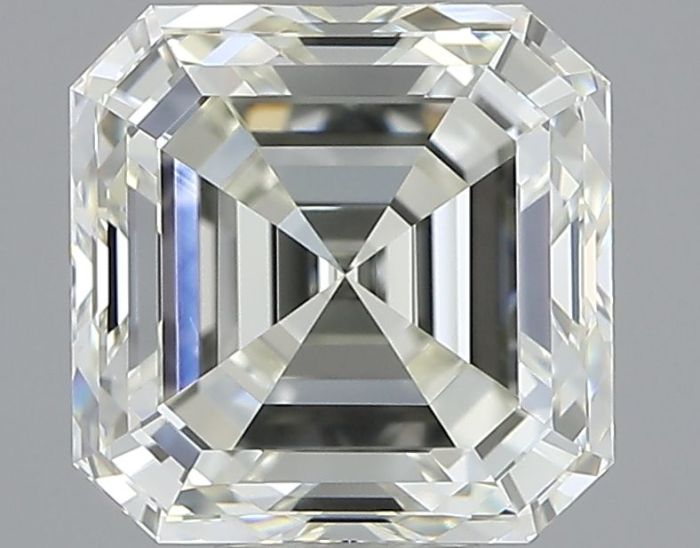 673408822 - 1.5 carat  natural diamond