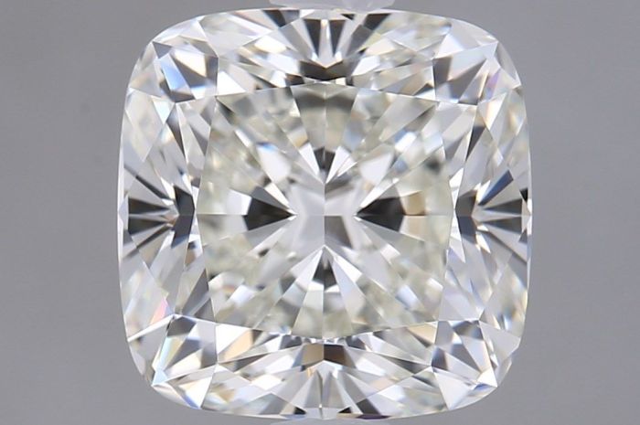 5506889784 - 2 carat  natural diamond