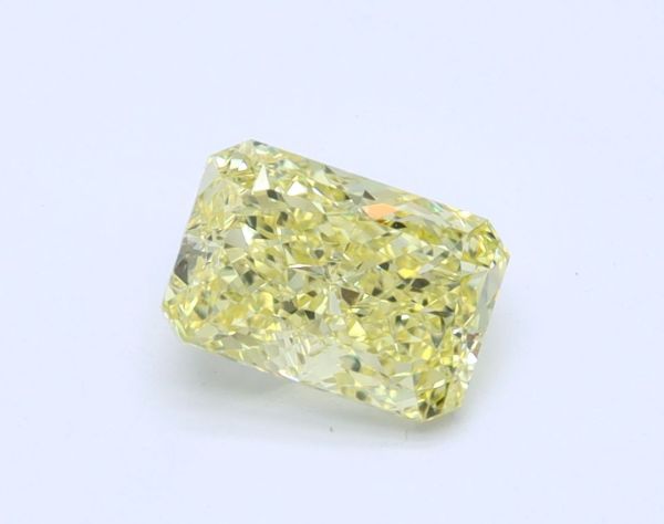 2476168951 - 1 carat  natural diamond