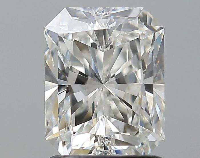 7438246778 - 1.5 carat  natural diamond