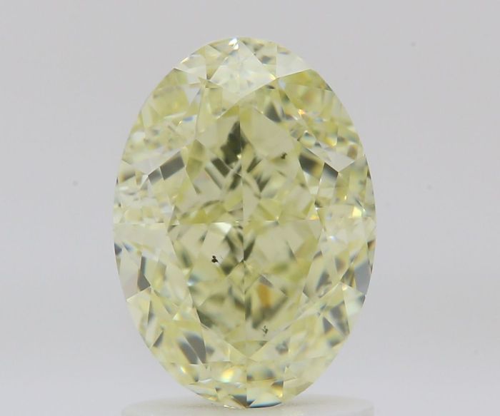 1475522093 - 2 carat  natural diamond