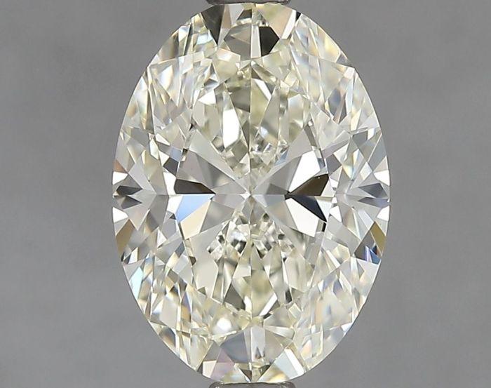 598330472 - 2 carat  natural diamond