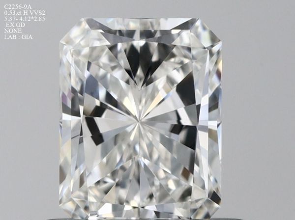 6485114204 - 0.5 carat  natural diamond