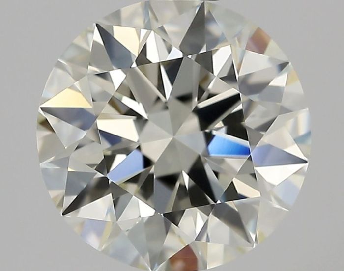 6475973700 - 1.5 carat  natural diamond