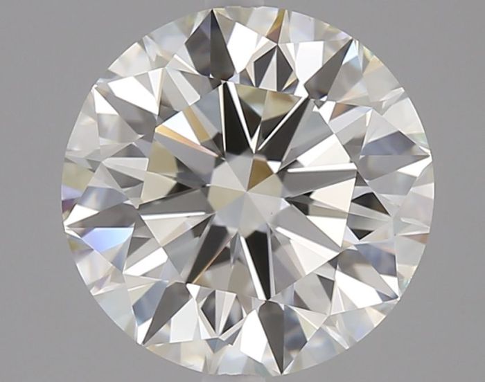 669430592 - 3 carat  natural diamond