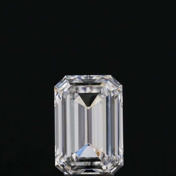 7476798889 - 2 carat  natural diamond