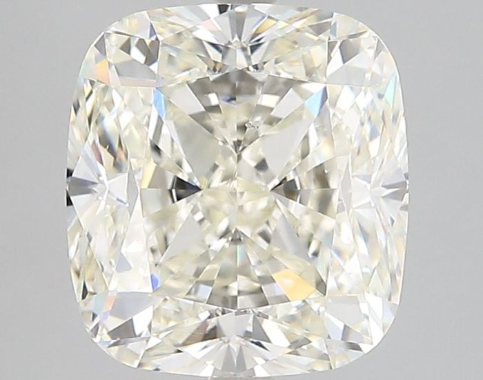 508136405 - 5 carat  natural diamond