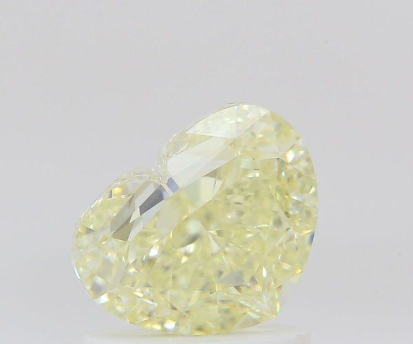 1463674054 - 1 carat  natural diamond