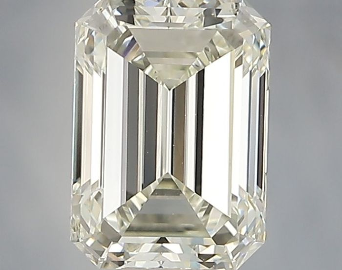 662439515 - 1 carat  natural diamond