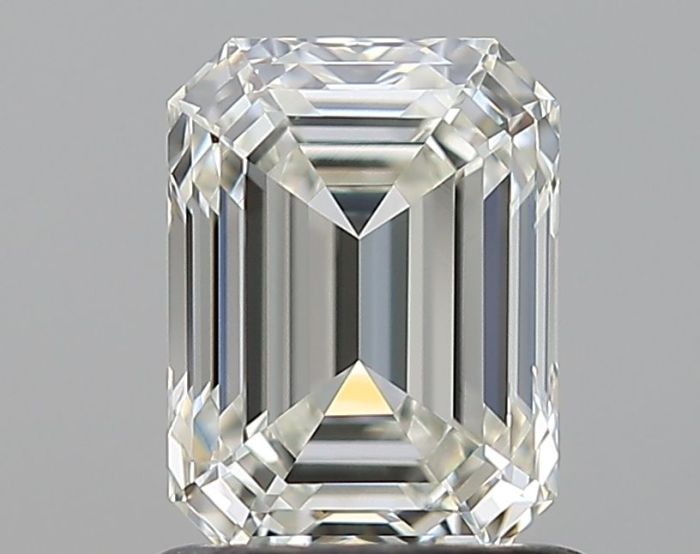6472497329 - 1 carat  natural diamond