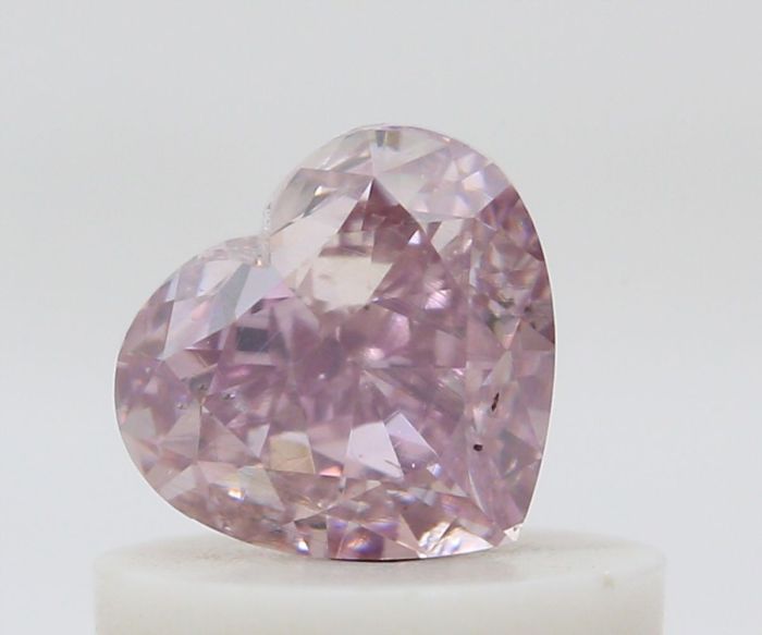 5453739843 - 0.5 carat  natural diamond