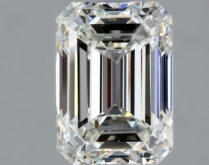 6512243111 - 1.5 carat  natural diamond