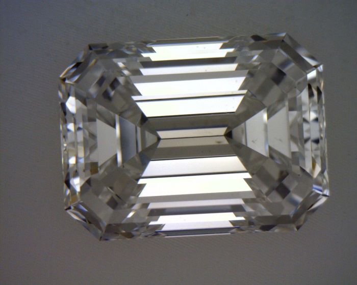 6412054503 - 2 carat  natural diamond