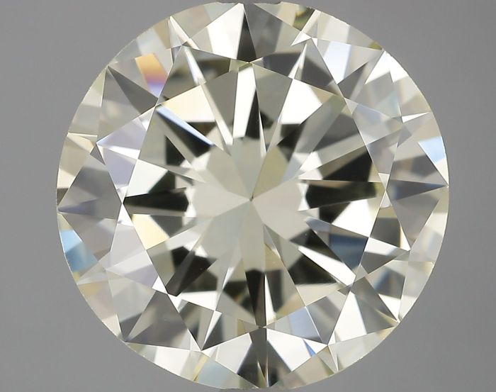 2235350464 - 4 carat  natural diamond