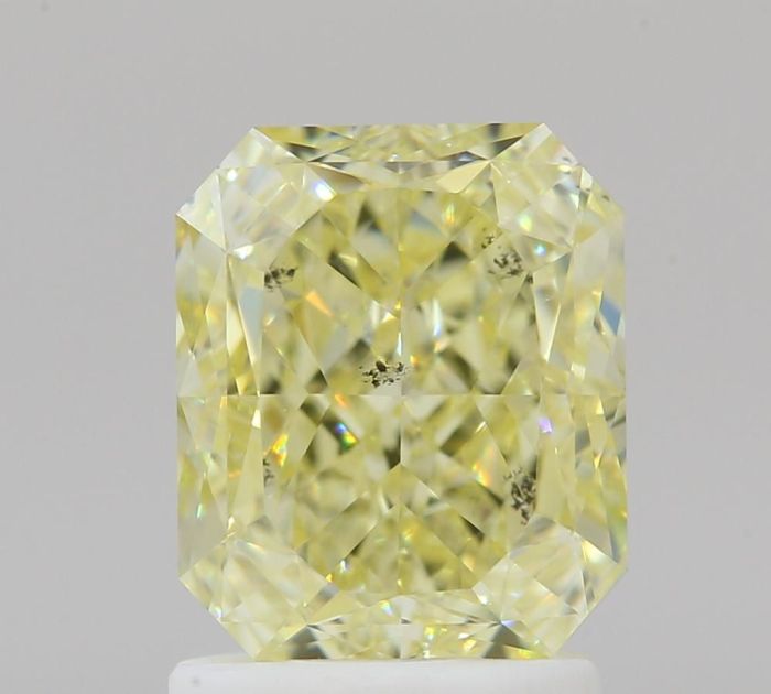 6502058146 - 2 carat  natural diamond