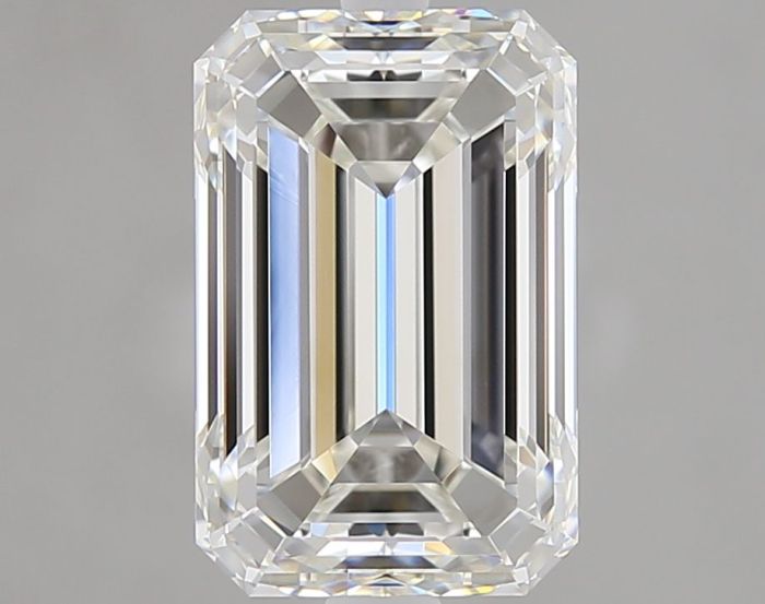 6512182595 - 2 carat  natural diamond