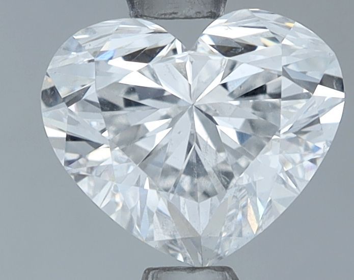 7476632612 - 1 carat  natural diamond