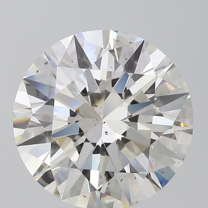 620495817 - 4 carat  natural diamond