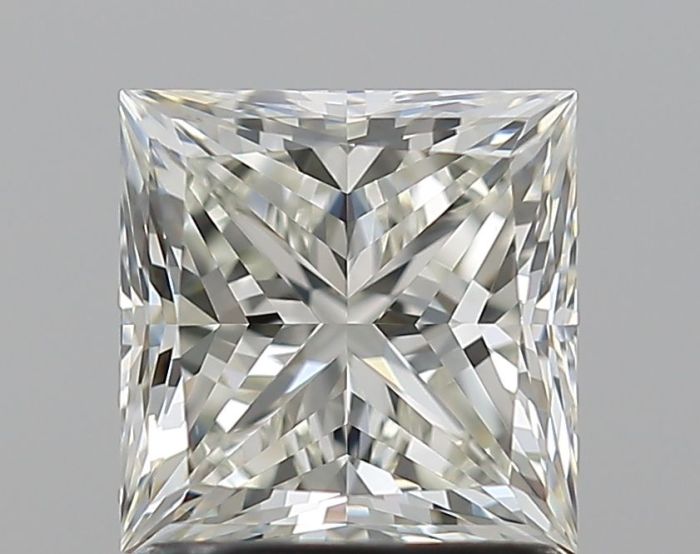 541262970 - 1.5 carat  natural diamond