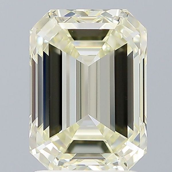 628465410 - 2 carat  natural diamond