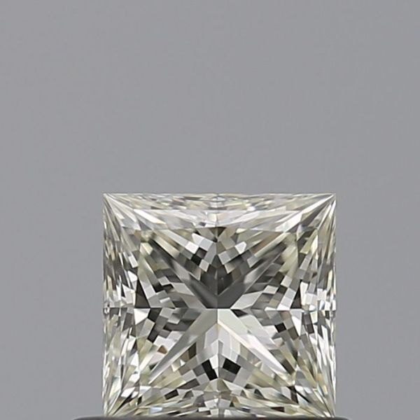 7501575643 - 0.5 carat  natural diamond