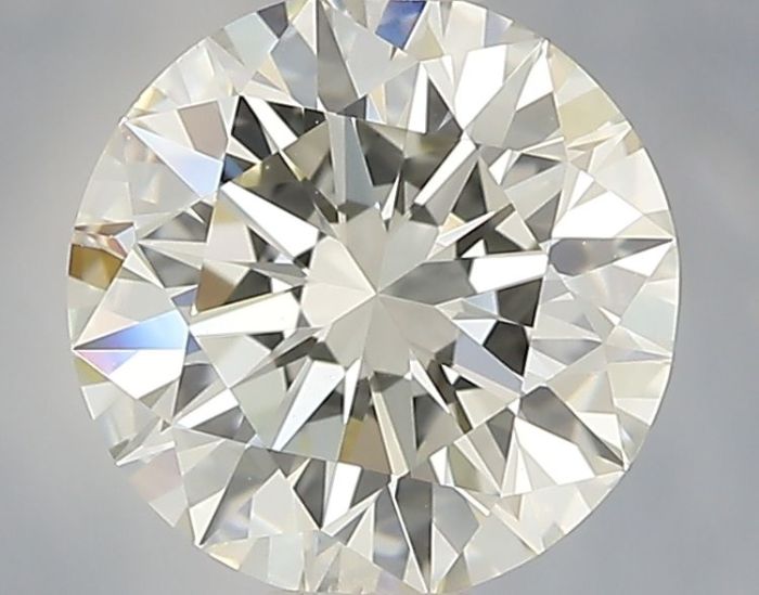 662439356 - 1.5 carat  natural diamond