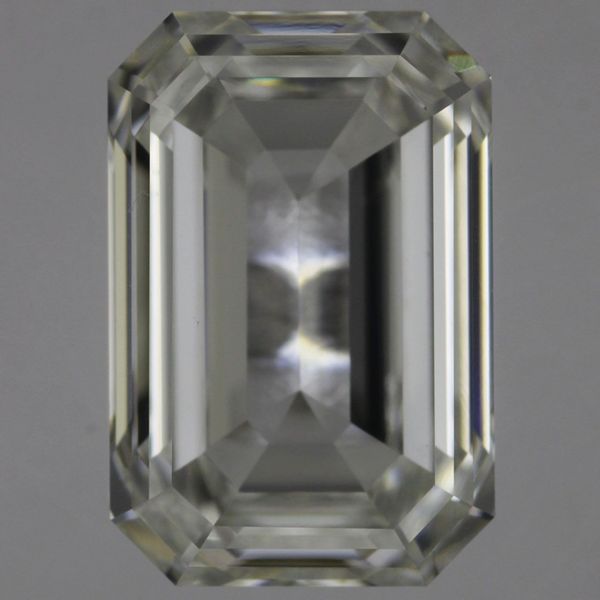 7401899934 - 2 carat  natural diamond