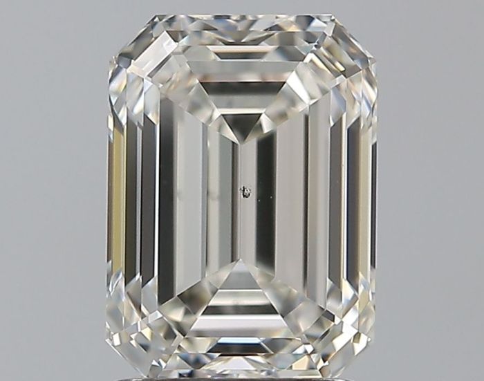 1477188394 - 2 carat  natural diamond