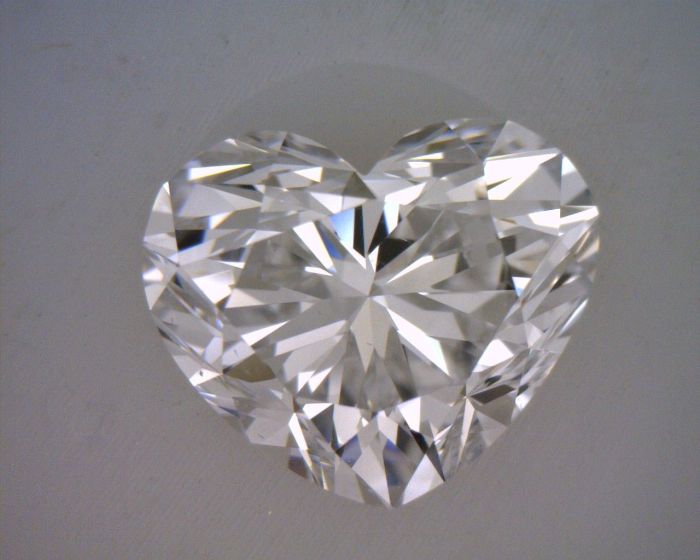 2387769864 - 1 carat  natural diamond