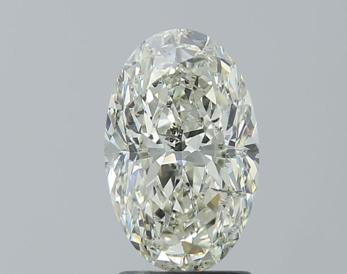 652483627 - 2 carat  natural diamond