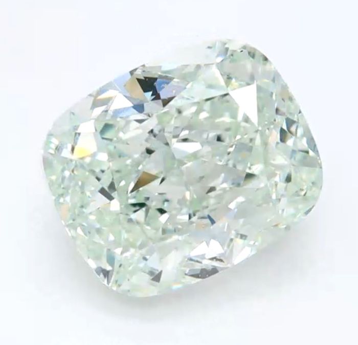2457116360 - 3 carat  natural diamond