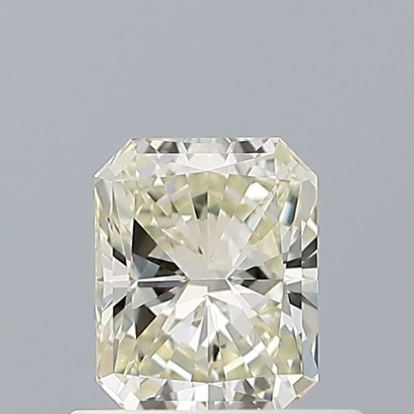 389933870 - 0.5 carat  natural diamond