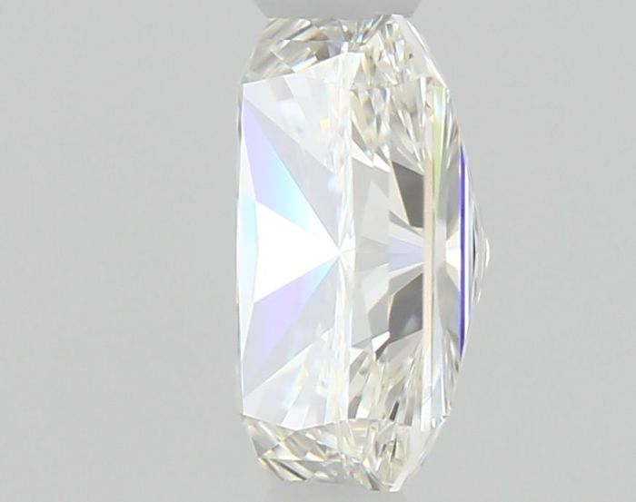 7498886437 - 0.5 carat  natural diamond